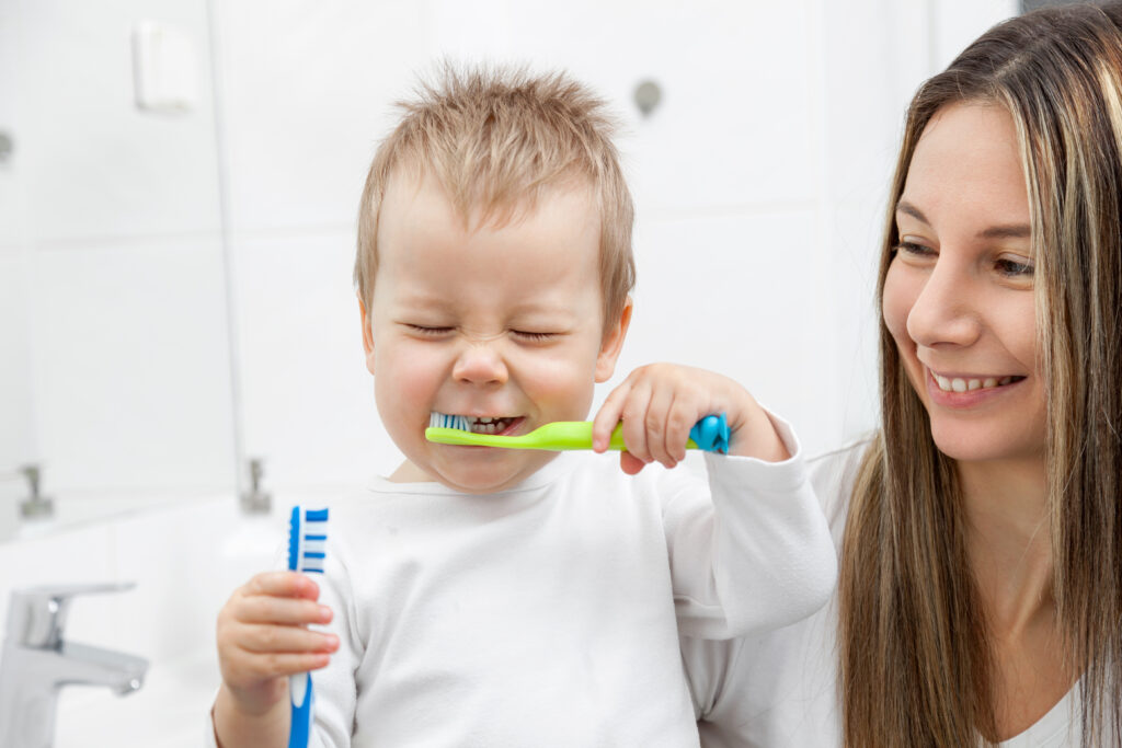 7 Langkah Sikat Gigi yang Efektif untuk Anak